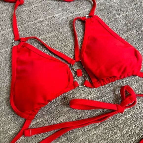 Women's Cherry Red O Ring Strappy Sexy Bikini Set Medium NWOT - Picture 3 of 8